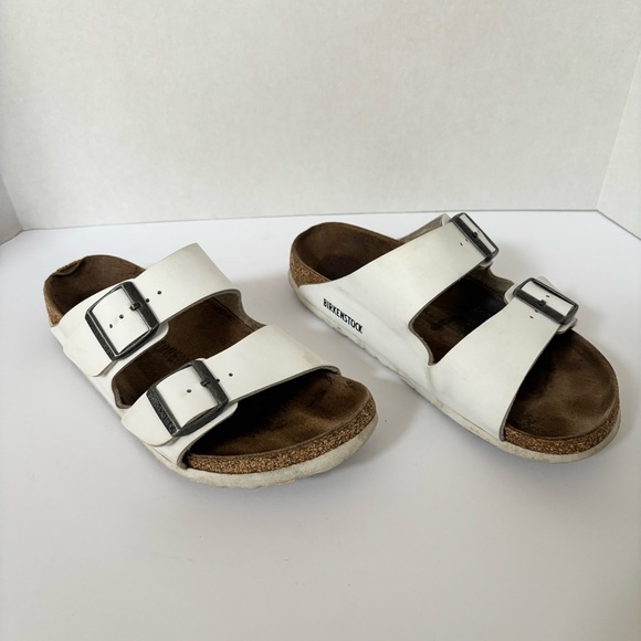 Birkenstock Arizona Classic Sandals Leather Two Strap Slides White Size 8 Eu 39 - Picture 2 of 12